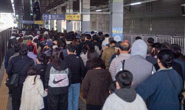 2025 구미라면축제에 관광객이 방문하고 있다 . 사진=구미시 제공