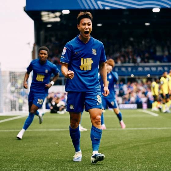 버밍엄 시티 백승호가 지난 8월 영국 버밍엄의 세인트앤드루스 스타디움에서 열린 옥스퍼드 유나이티드에서 골을 터뜨린 뒤 포효하고 있다. /사진=버밍엄 시티 공식 사회관계망서비스(SNS)