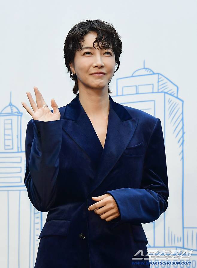 10일 상암동 스탠포드호텔에서 TV CHOSUN 새 월화미니시리즈 '다음생은 없으니까' 제작발표회가 열렸다. 포즈를 취하고 있는 진서연. 상암=송정헌 기자songs@sportschosun.com/2025.11.10/