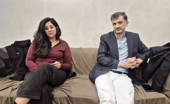 ▲가자지구 출신인 아슈라프 마샤라위기자와 알제리계 미국인 아멜 게타피 기자가 4일서울 여의도의 한 커피숍에서 미디어오늘과 인터뷰하고 있다. 사진=김예리 기자