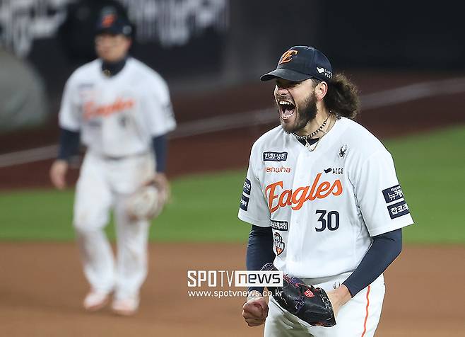 ▲ 한화는 폰세와 작별을 예감한 채 대체 자원 물색을 고민하고 있다 ⓒ곽혜미 기자