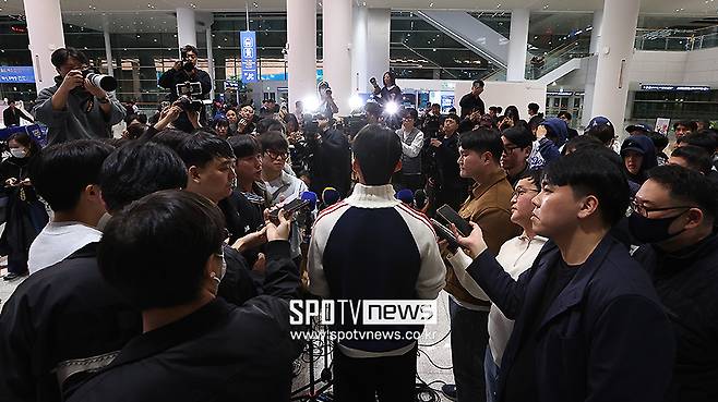 ▲ 인산인해를 이뤘던 김혜성의 귀국 현장 ⓒ곽혜미 기자