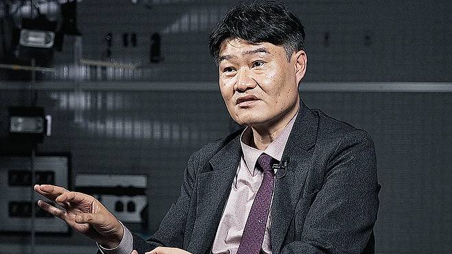 지난달 23일 염건령 가톨릭대 행정학과 탐정학 교수가 중앙일보 VOICE팀과 인터뷰하고 있다.