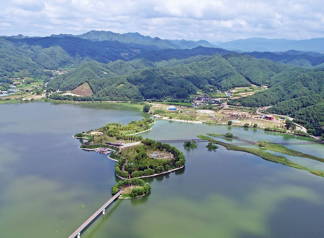 강원도 양구 한반도섬 전경 ⓒ양구군 제공