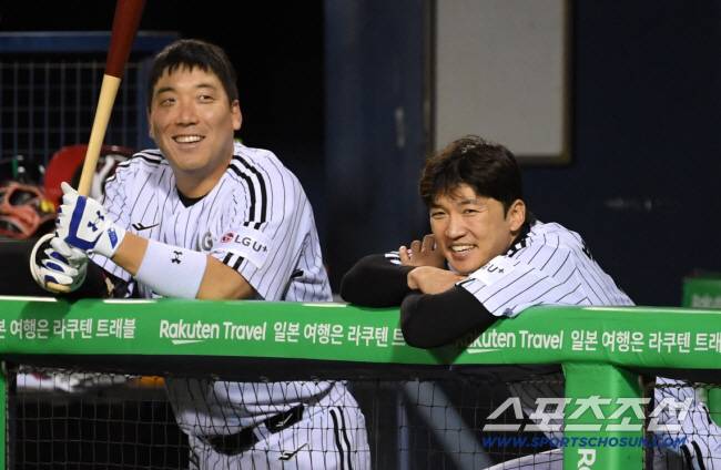 22일 잠실구장에서 열린 LG 트윈스 청백전. LG 김현수, 박해민이 경기를 지켜보고 있다. 잠실=박재만 기자 pjm@sportschosun.com/2025.10.22/