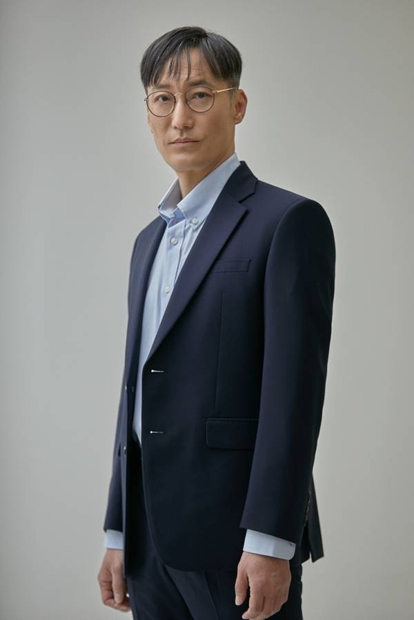 명품 조연 배우 정재성이 MBC 새 금토드라마 ‘판사 이한영’에 캐스팅됐다.