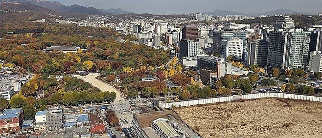 서울 종묘와 세운4구역 모습. 연합뉴스