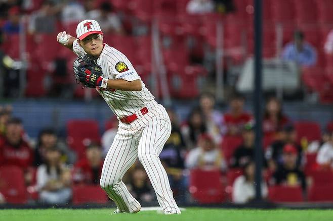 ▲ 현실적으로 박찬호의 공백은 박민 등 기존 백업 선수들의 경쟁을 통한 내부 승격이 될 가능성이 높다 ⓒKIA타이거즈