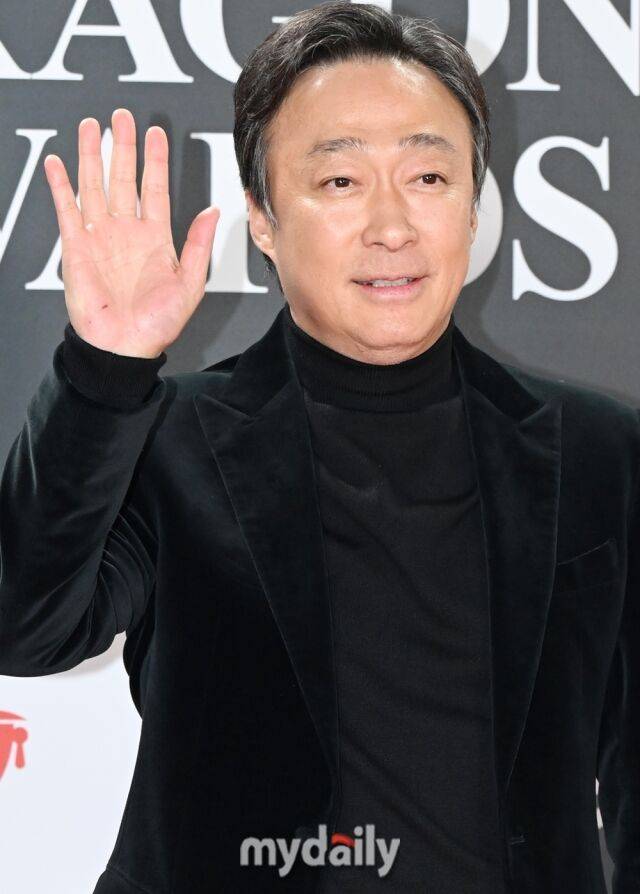 이성민