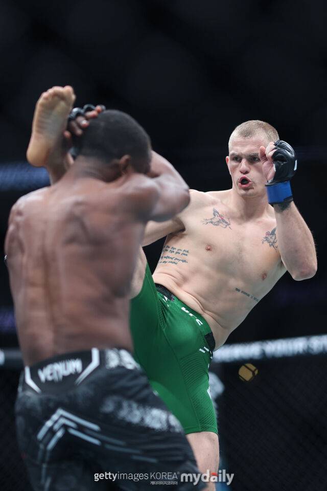 이안 개리(초록 팬츠)./게티이미지코리아