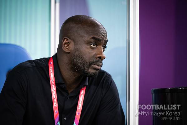 오토 아도 가나 감독. 게티이미지코리아