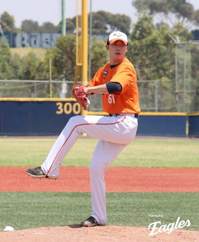 한화를 떠나는 배동현./한화 이글스