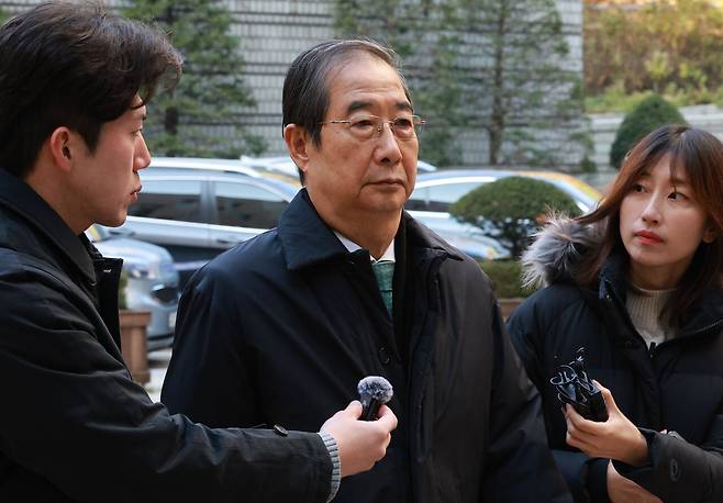 내란 우두머리 방조 등 혐의를 받는 한덕수 전 국무총리가 11월19일 공판에 출석하고 있다. ⓒ연합뉴스