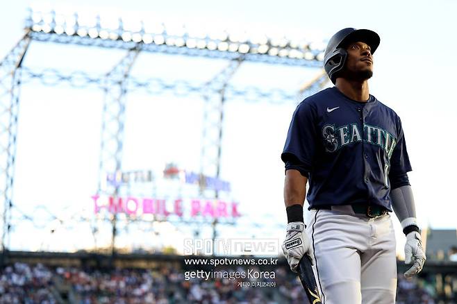 ▲ 시애틀은 내야 유망주들이 올라올 때까지 시간을 벌어줄 수 있는 선수가 필요하다
