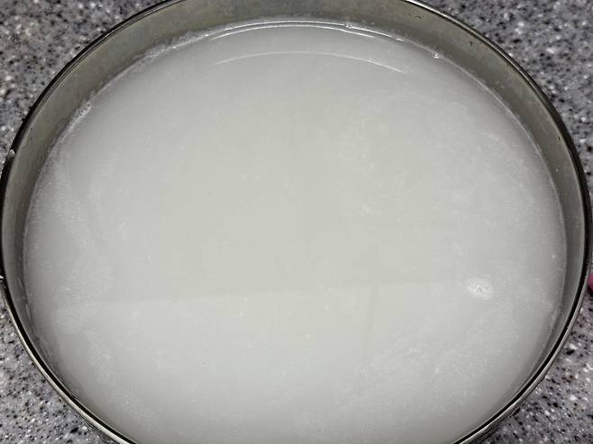 미역국에 넣으면 정말 좋은 쌀뜨물의 모습