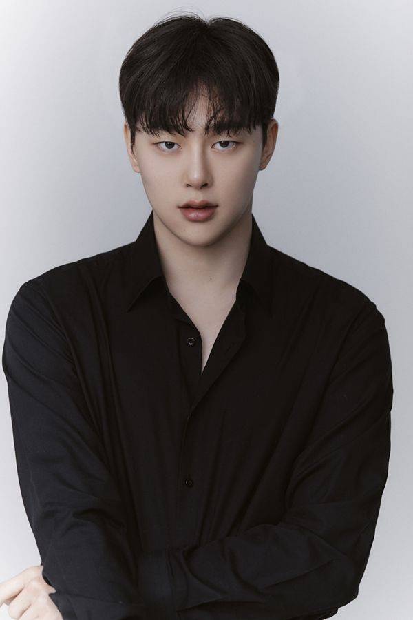 권현빈 *재판매 및 DB 금지