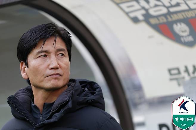 정정용 감독의 김천은 '군팀'의 한계를 극복하고 새로운 역사에 도전한다. (한국프로축구연맹 제공)