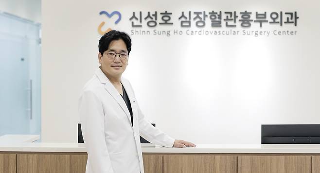 신성호 원장|출처: 신성호심장혈관흉부외과의원