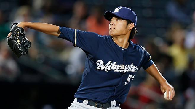 메이저리그 밀워키 시절 왕웨이중. AP연합뉴스
