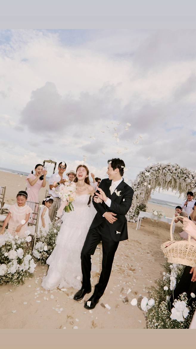 사진출처=민아 SNS