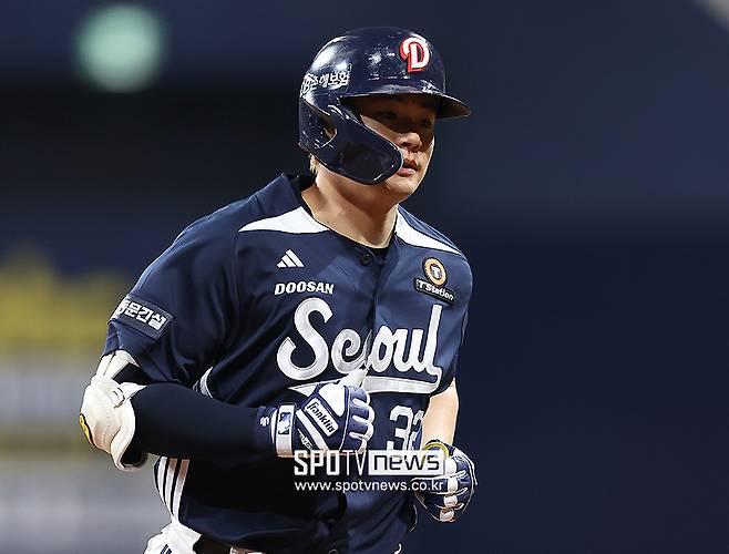 ▲ SSG는 내부 검토를 마치고 김재환 협상 테이블을 차릴 계획이다 ⓒ곽혜미 기자