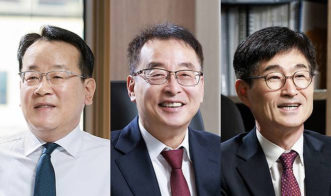 ▲ 왼쪽부터 박태환 행정문화북지국장, 김경보 경제농림국장, 황재극 건설도시국장.