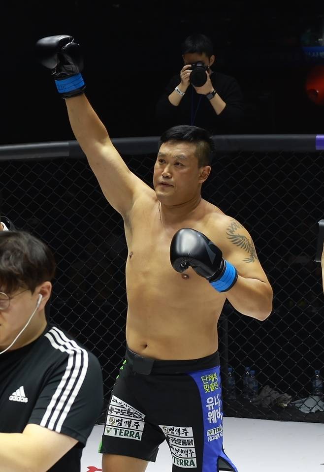 ‘명승사자’ 명현만