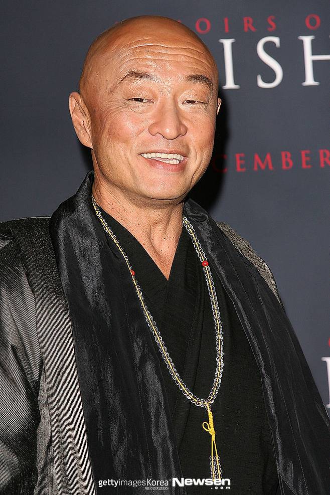 캐리 히로유키 타가와