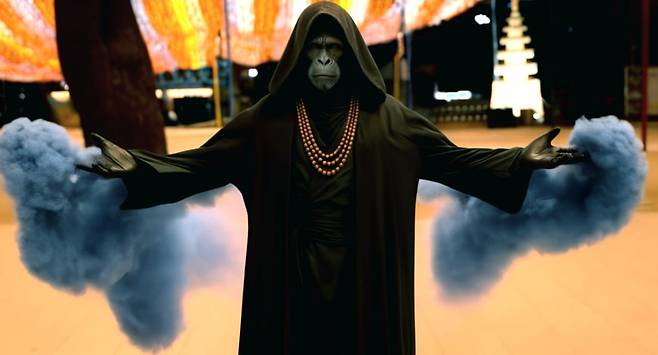 영화 <중간계> 스틸컷 / 출처. 네이버 영화