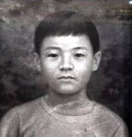 1968년 무장공비에 의해 무참히 살해된 9세 어린이 이승복.