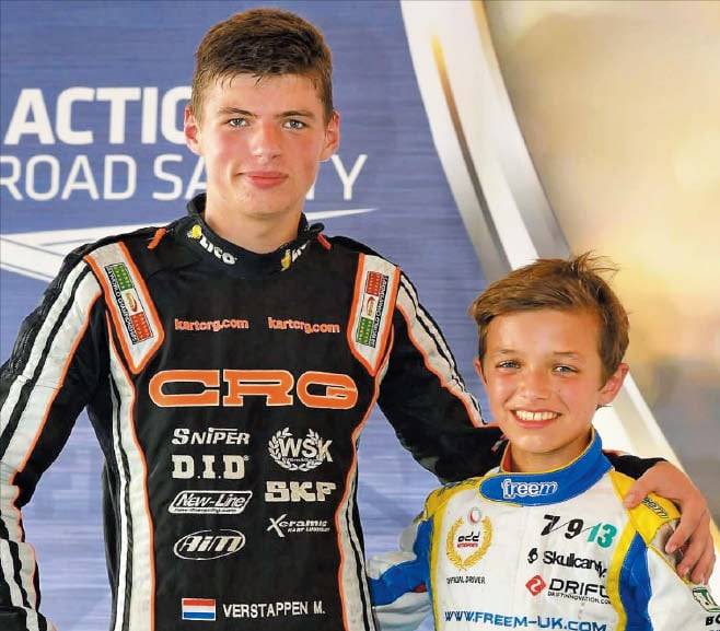 노리스 인스타그램2013년 카트 레이싱 대회에서 만난 14세 노리스(오른쪽)와 16세 페르스타펀.