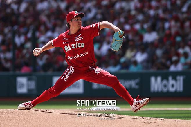 ▲ 바우어는 현역 연장에 대한 의지를 보이고 있지만, 궁극적으로 원하는 메이저리그 복귀는 너무 멀리 있다