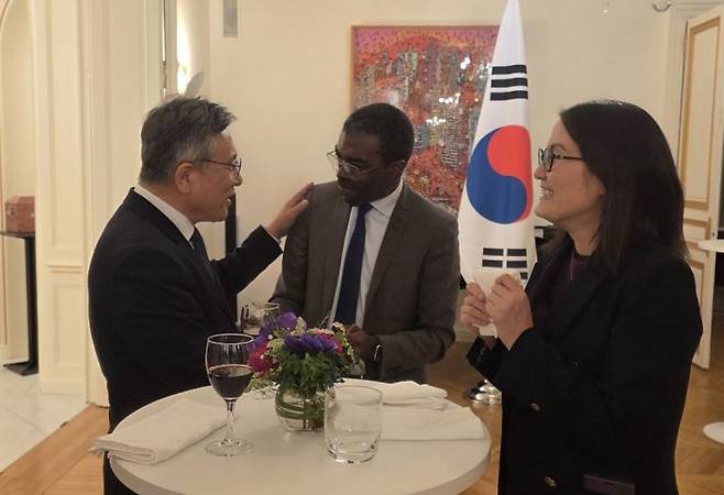 유네스코 세계유산센터장 만난 허민 국가유산청장 연합뉴스