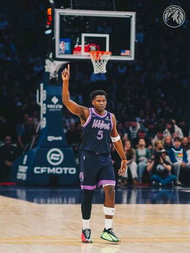 앤서니 에드워즈