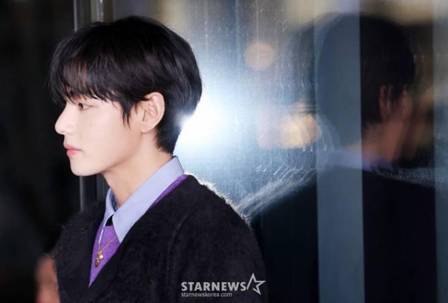 뷔 /스타뉴스 사진=김휘선 hwijpg@