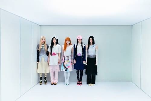 그룹 아일릿(ILLIT)의 신곡 ‘NOT CUTE ANYMORE’가 전 세계 숏폼을 물들이고 있다.