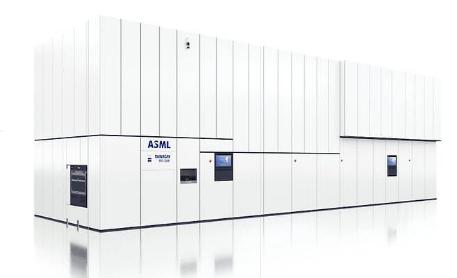 SK하이닉스가 도입하는 하이 NA EUV(모델명 양산용 EXE:5200B) 장비. /ASML