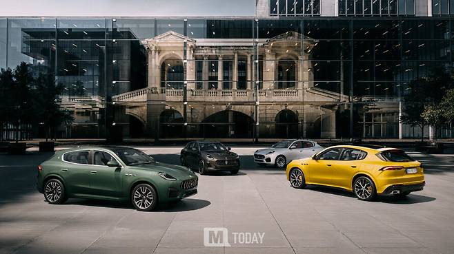 마세라티 그레칼레 폴고레 라인업