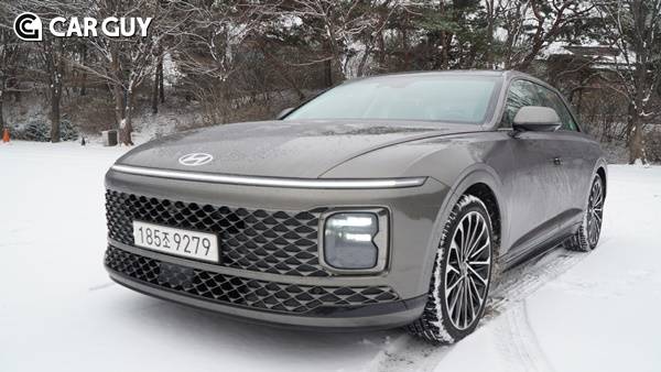 7세대 그랜저 하이브리드..2026 부분변경 모델이 등장한다