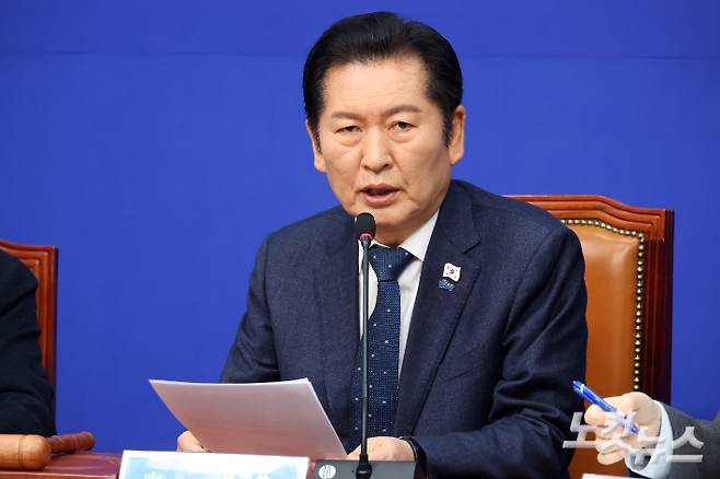 윤창원 기자
