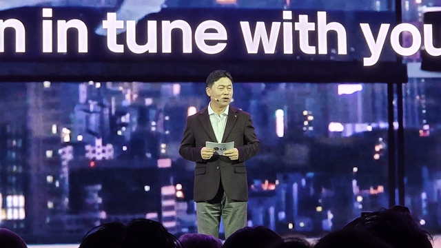 류재철 LG전자 대표이사가 5일(현지시간) 미국 라스베이거스 만달레이베이 컨벤션센터에서 가진 '당신에게 맞춘 혁신'을 주제로 한 'LG 월드 프리미어'에서 발표를 하고 있다. 장우진 기자