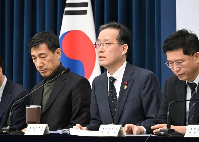 이형일 재정경제부 차관은 5일 정부세종청사에서