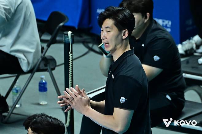 박철우 감독 대행. 사진 | 한국배구연맹