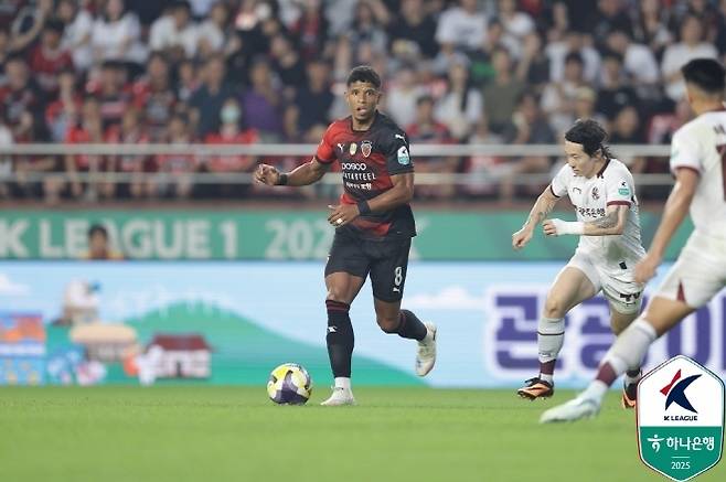 포항 스틸러스에서 맹활약했던 오베르단. 사진=한국프로축구연맹