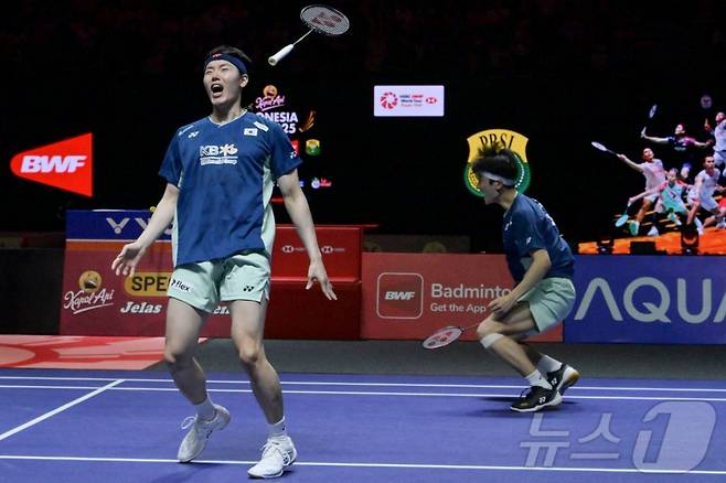 서승재(왼쪽)와 김원호의 경기 모습. /사진=뉴스1