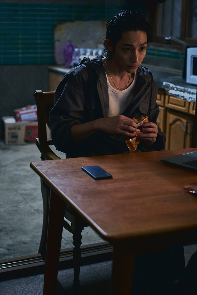 영화 ‘시스터’ 이수혁. 사진| 스튜디오산타클로스엔터테인먼트