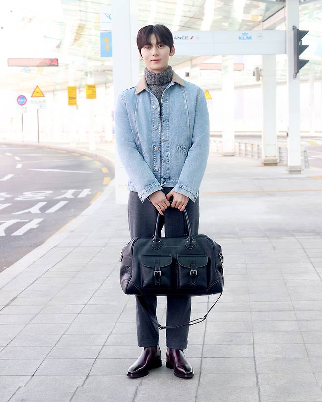 황민현. 사진|브루넬로 쿠치넬리