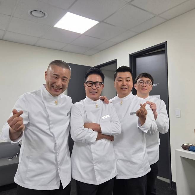 왼쪽부터 최유강, 임성근, 정호영, 최강록 셰프 /사진=정호영 인스타그램