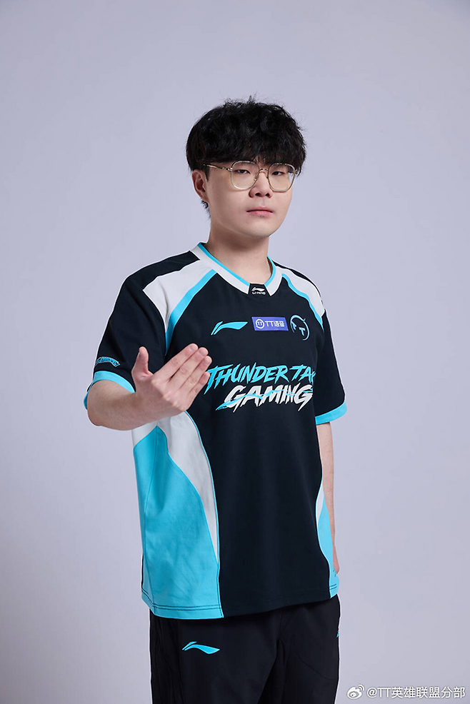썬더 토크 게이밍(TT) '페더' 왕톈츠푸(사진=LPL)