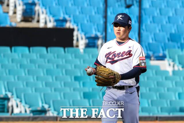 문현빈은 빼어난 타격 능력과 장타력으로 대표팀 1차 명단에 올랐지만 마지막 엔트리에 합류할 지는 미지수다. /KBO